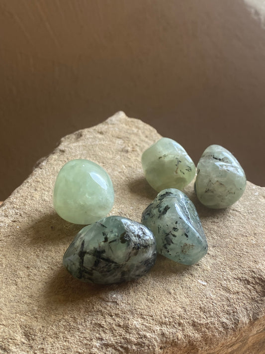 Prehnite Tunbled Stone