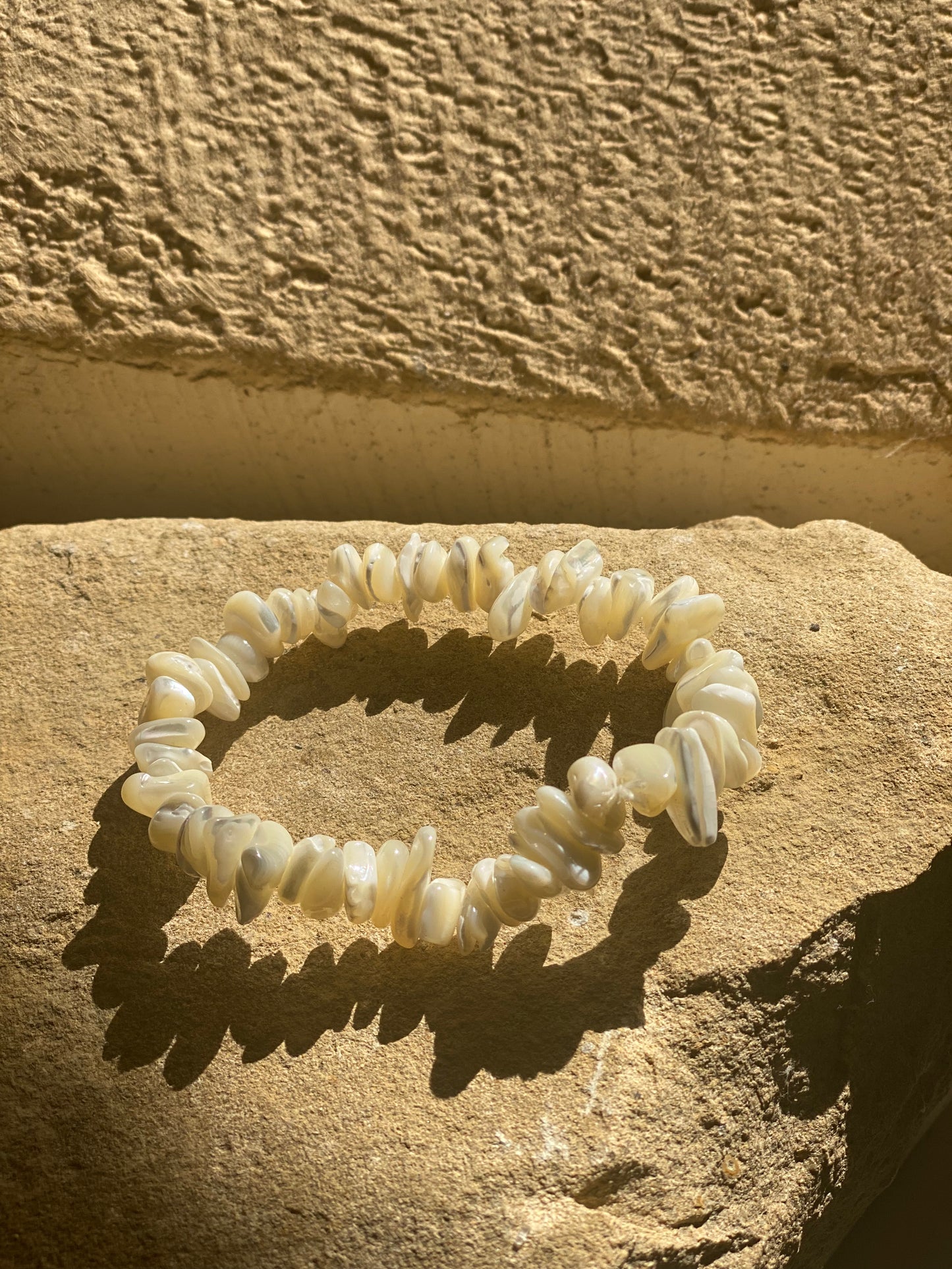 Simple Shell Bracelet