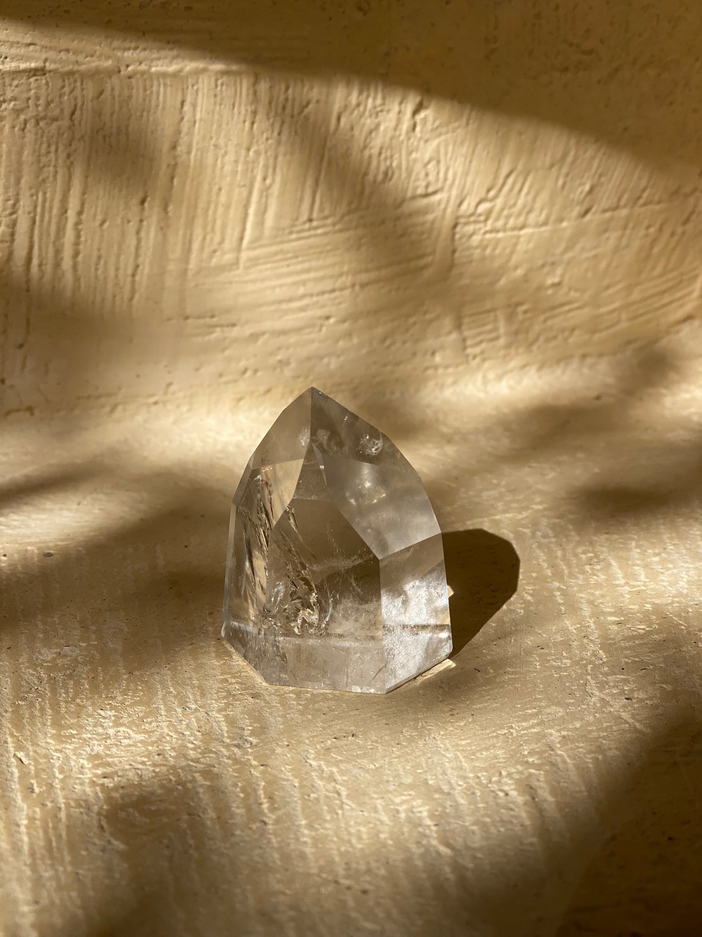 Petite pointe en cristal de quartz