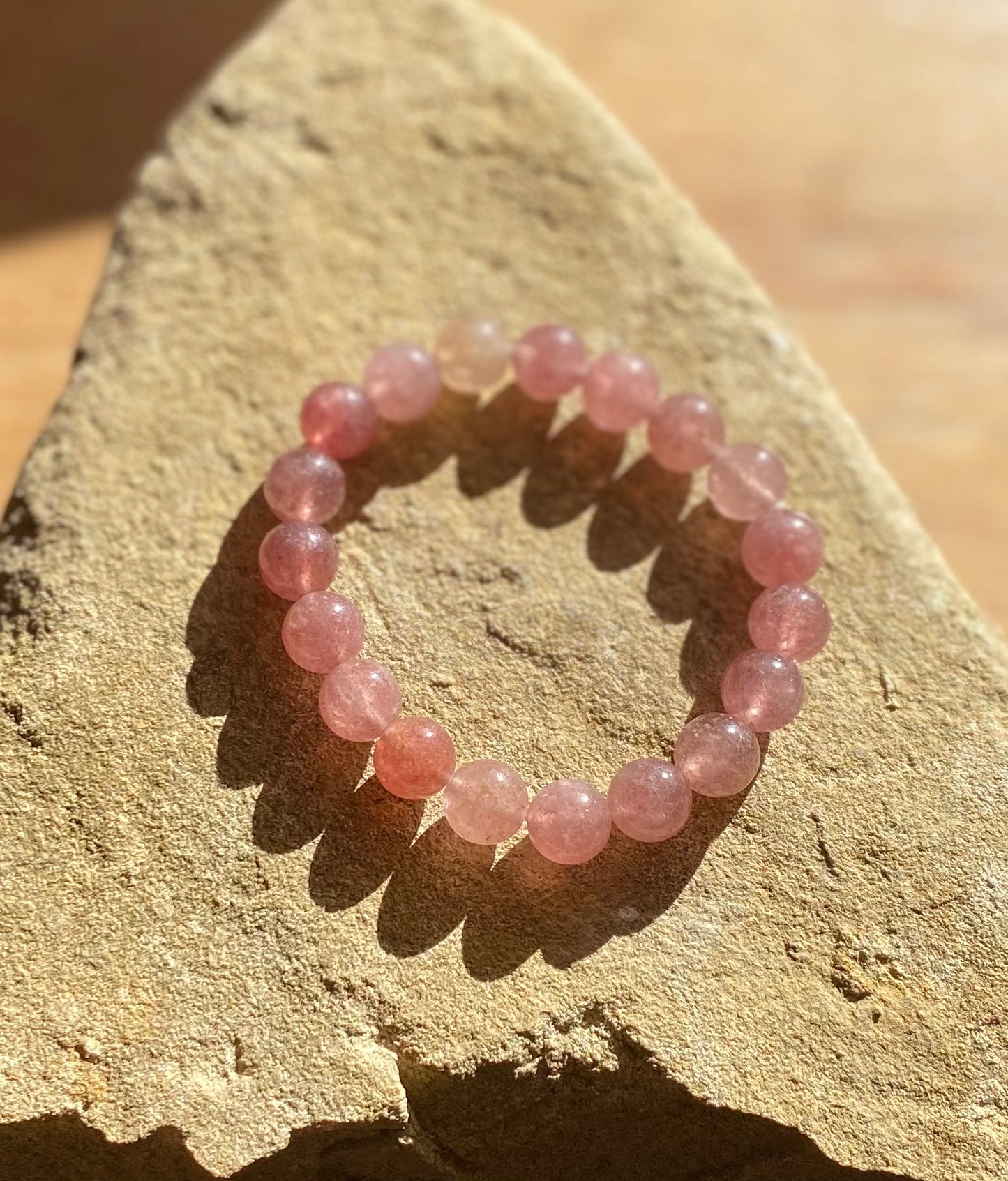 Bracelet simple en quartz fraise