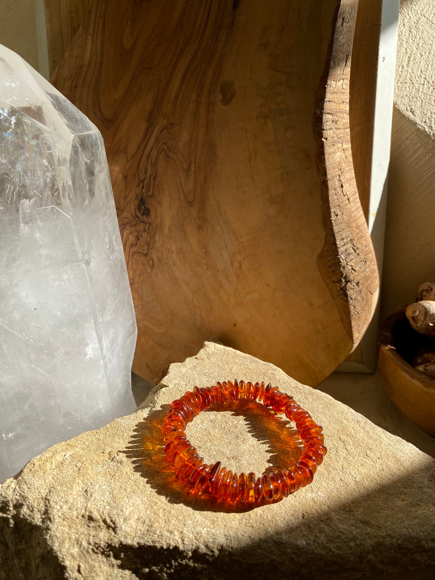 Bracelet simple de sagesse de la Vieille Terre en ambre